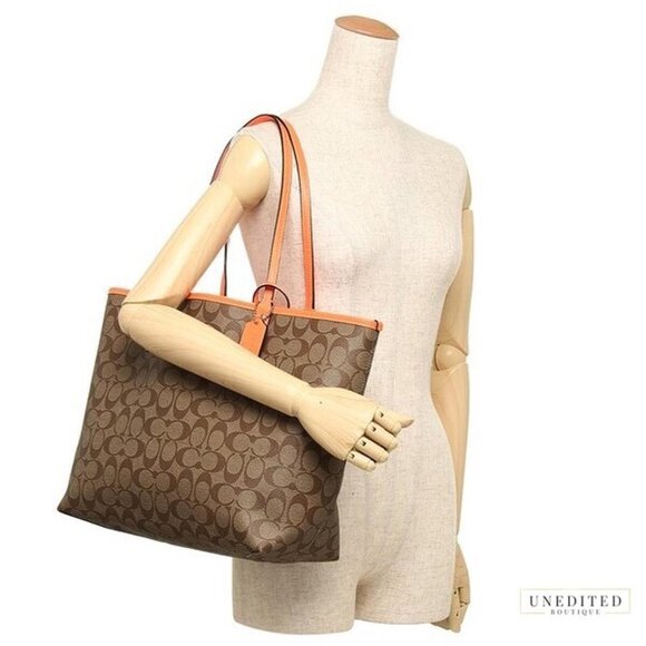 NWOT COACH Reversible City Tote & Makeup Pouch Colors Khaki & Metallic Tangerine - Picture 4 of 4